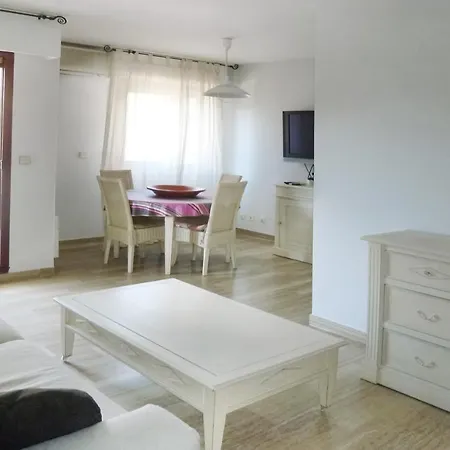 Apartment Des Lys Cannes